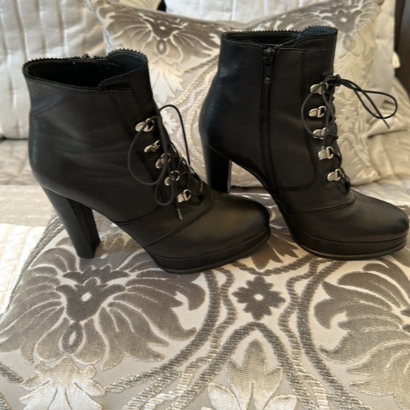 Stuart Weitzman Platform Booties - Picture 3 of 7